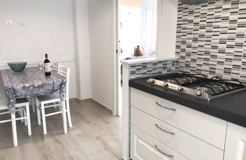 Terracina Apartment | SEA VIEW, Center, large veranda, 3 rooms, 2 bath, 250mt from beach