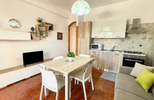 Alcamo Marina Apartment | Seahorse Cozy apartment a few steps from the sea, with patio.