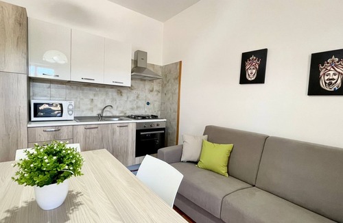 Alcamo Marina Apartment | Seahorse Cozy apartment a few steps from the sea, with patio.