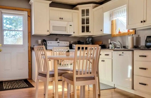 Pointe-du-Chene Cottage | Seaside Pine Retreat