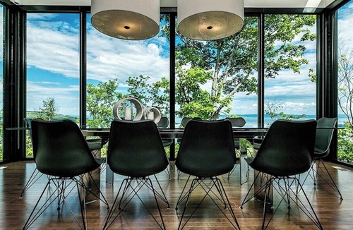 Saint-Joseph-de-la-Rive Ski Chalet | Secret Charlevoix - River View & Spa