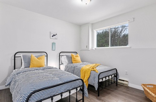 East Hants House | Sensible Suites Full Home 10 mins to Airport