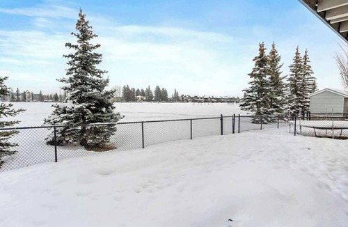 Bridlewood Apartment | Serenity Retreat with quick access to the mountains! Pet-Friendly!
