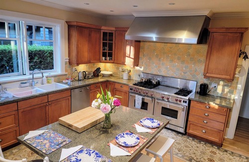 Shaughnessy House | Shaughnessy Arts and Crafts Manor on Vancouver's Westside