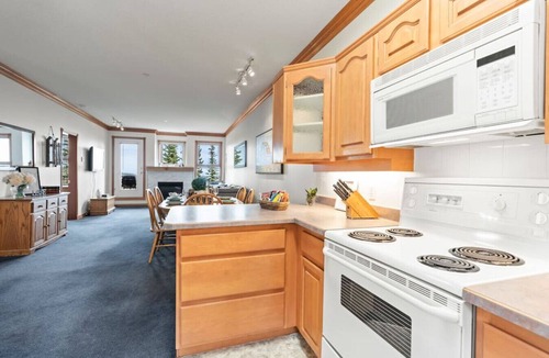 Silver Star Mountain Condo | Silver Peaks - 2bed, 2bath ski-in/Ski-out