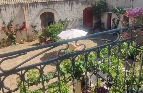 Trapani Other | Single room - Cerasuola