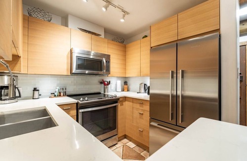 Nordic Estates Condo | Ski in/out | BBQ | Complex pool & Hot tub | Garage