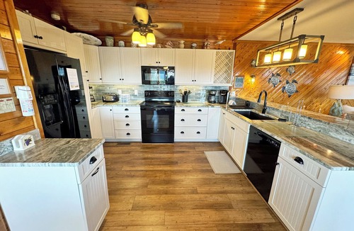 South Nags Head House | SN9615- Oceanfront Beauty! With 4 Bedrooms, Direct Beach Access, Wifi!