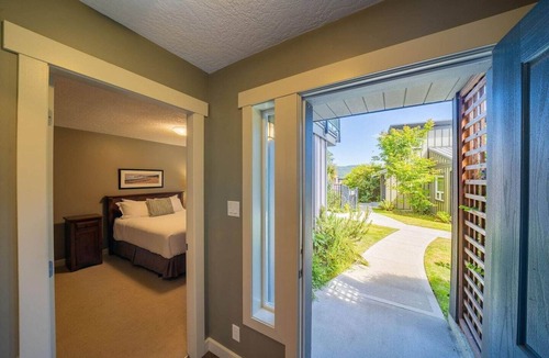 Sooke House | Sooke Townhome, 3 Bedrooms