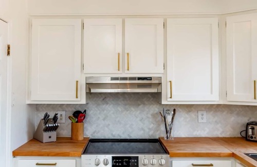 Mount Pleasant House | Southern Serenity, Fenced in Yard, Pet Friendly