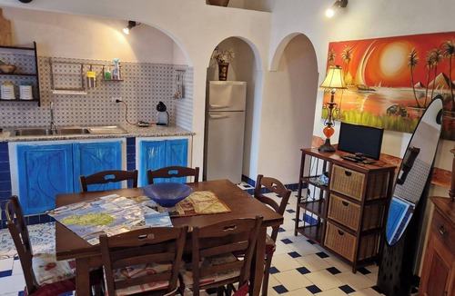 Kamma Apartment | Spacious, 2-bedroom, 2-bathroom mansion with pool Alba 9