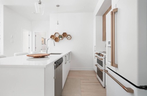 Mirabel Apartment | Spacious 3BR Condo – Stylish & Comfortable