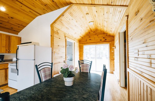 Green Gables Cottage | Spacious 3BR Cottage near Cavendish Beach Resort | Family Fun Park | WiFi | BBQ