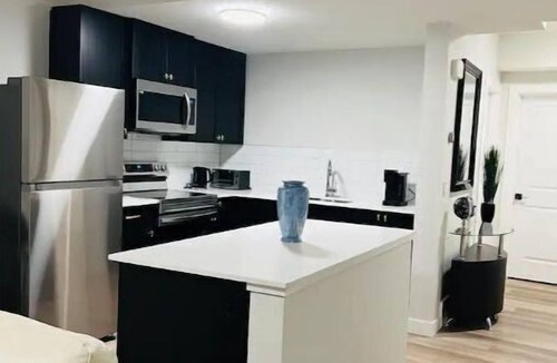 Evanston Apartment | Spacious and beautiful 1 bedroom suite in Calgary