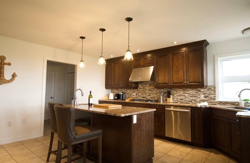 Vernon Bridge House | Spacious Coastal peaceful retreat.