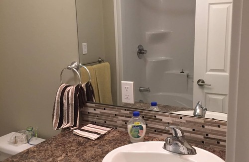 Thunder Bay House | Spacious Executive 3-bedroom townhouse