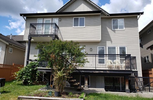 Willoughby House | Spacious Peaceful Home To Stay