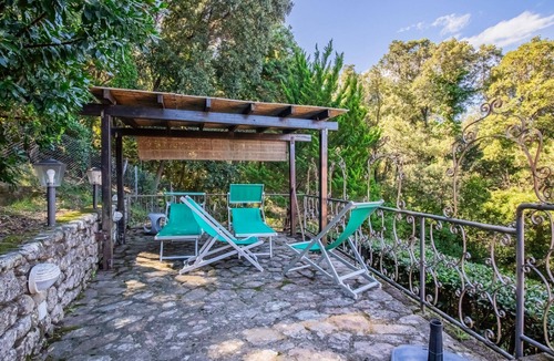Procchio Villa | Spacious villa just a few steps from Paolina Beach.