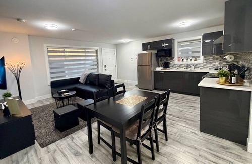 Delta Apartment | Sparsh Villas - Lux+ Modern 2BR Suite w/Kitchen