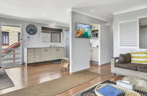 Emu Park House | Spectacular Emu Park Get Away!