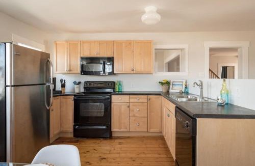 Western Shore House | Spyglass Seastead