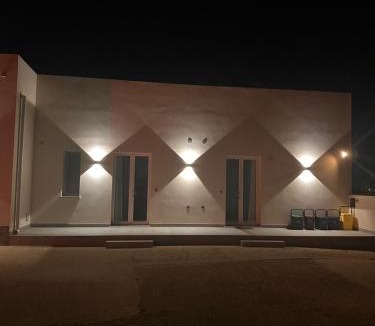Birgi Vecchi Apartment | Stagnone white apartments-kite & sunset