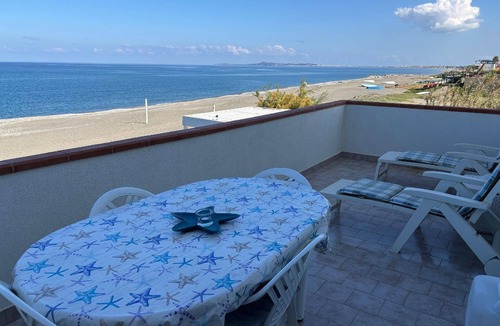 Marchesana Apartment | Starfish