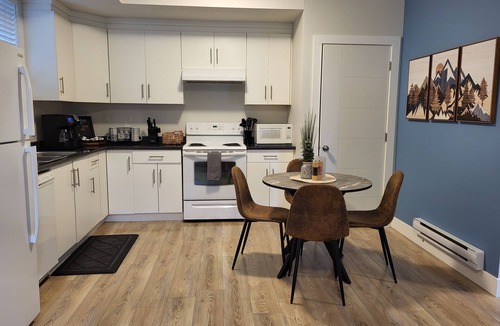 Regional District of Nanaimo Apartment | Stay at Silver Mountain Drive
