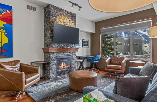Canmore Apartment | Stoneridge Mountain Resort managed by Little Sister Getaways