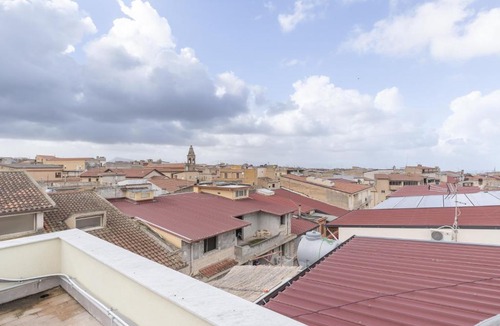 Partinico House | Street Angel