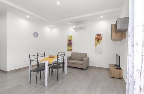 Partinico House | Street Angel