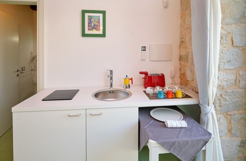 Ragusa Resort | Stromboli, holiday home with view in resort with swimming pool