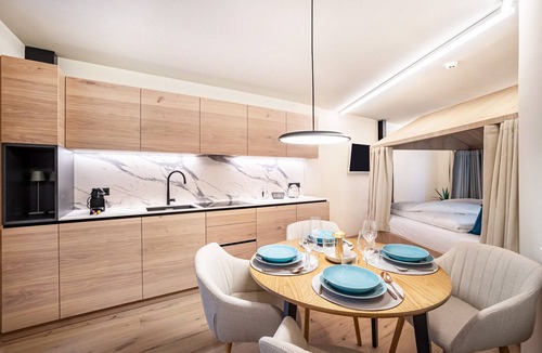 Brunico Apartment | Studio Apartment 'Avia Living Elisabeth' with Mountain View and Wi-Fi
