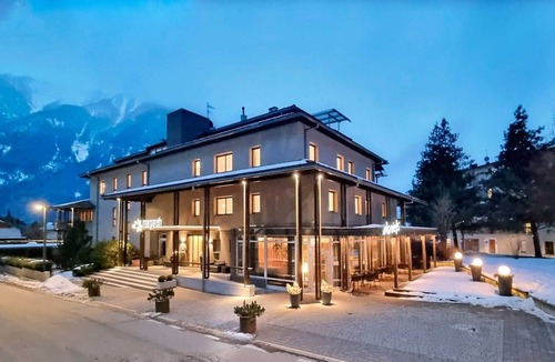 Sand in Taufers Apartment | Studio Apartment 'Superior' with Mountain View, Shared Garden and Wi-Fi