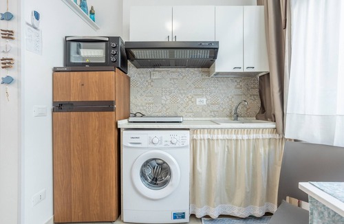 Mondello Apartment | Studio 'Flat Blu Palermo Mondello' with Shared Pool, Shared Terrace, and Air Conditioning