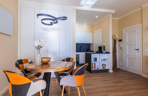 Susello Apartment | Studio with terrace and garden in a residence with pool
