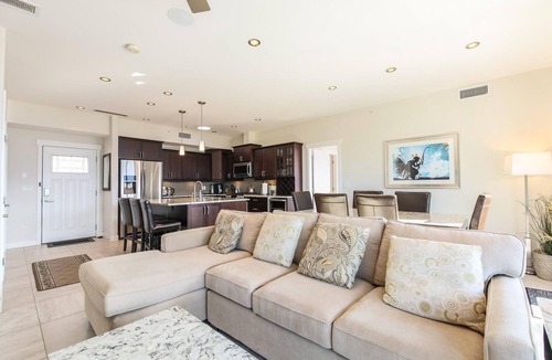 Okanagan-Similkameen House | Stunning 2 Bedroom, 2 Bath Townhome at Spirit Ridge Residences in Osoyoos, BC