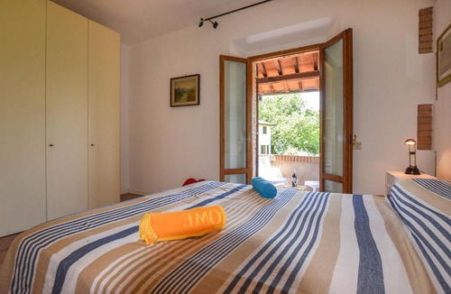 Colle di Val d'Elsa Apartment | Stunning Apartment In Colle Val Delsa With Wifi And 2 Bedrooms