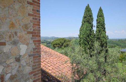 Colle di Val d'Elsa Apartment | Stunning Apartment In Colle Val Delsa With Wifi And 2 Bedrooms