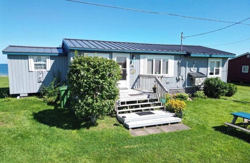 Tatamagouche Cottage | Stunning Beachfront WEEKLY Rental, On N.S. Dazzling Sunset Trail, North Shore!
