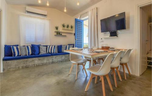 Balestrate House | Stunning Home In Balestrate With Swimming Pool