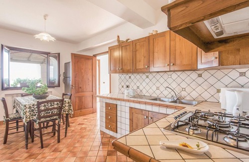 Graniti House | Stunning home in Graniti (ME)