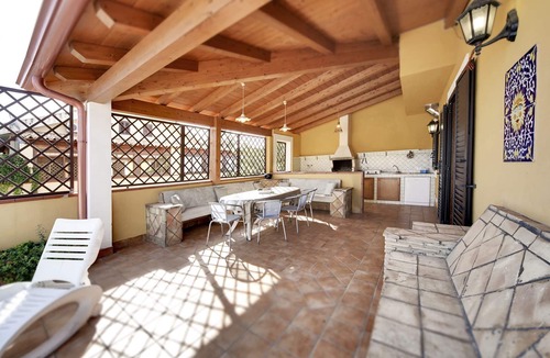 Marina di Ragusa Villa | Stunning private villa for 8 guests with A/C, private pool, WIFI and TV