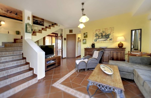 Marina di Ragusa Villa | Stunning private villa for 8 guests with A/C, private pool, WIFI and TV