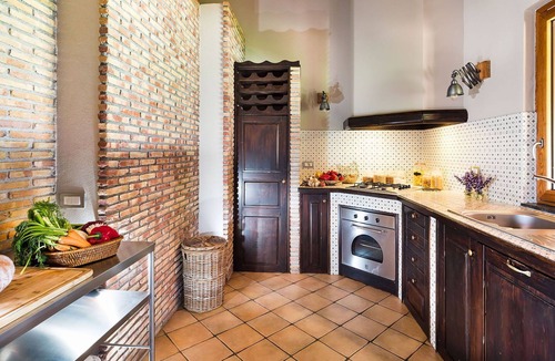 Viagrande Villa | Stunning private villa for 7 guests with WIFI, A/C, private pool, TV, terrace and panoramic view