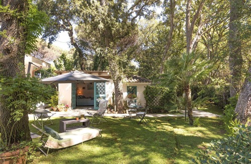 Sabaudia House | Stunning private villa for 2 guests with A/C, WIFI, TV, terrace and pets allowed