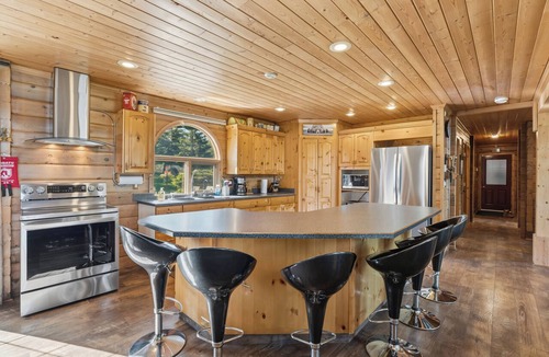 Central Alberta Cabin | Stunning Waterfront Lodge | Sleeps 16