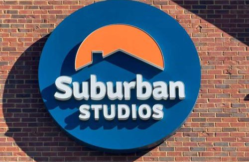 Paw Creek Hotel | Suburban Studios near University of North Carolina-Charlotte