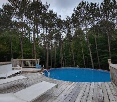 Dunham Apartment | Suite-appartement 2 chambres à la campagne. Rez de jardin