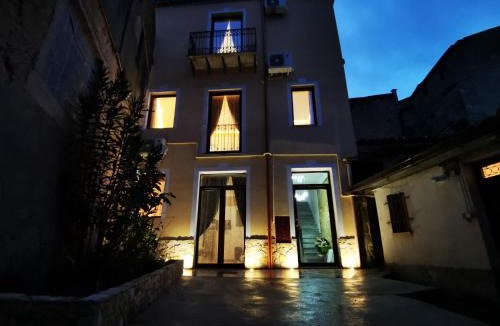 Enna House | Suite Inn Centro Dimora Storica - Suite con o senza vasca idromassaggio